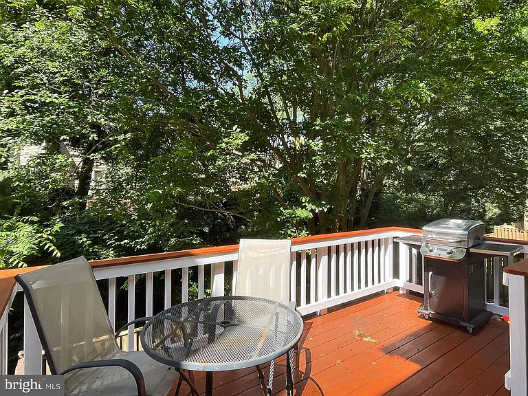 9694 Poindexter Ct — Photo 16