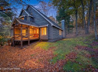 76 Short Rd, Lake Harmony, PA 18624