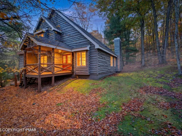 76 Short Rd, Lake Harmony, PA 18624