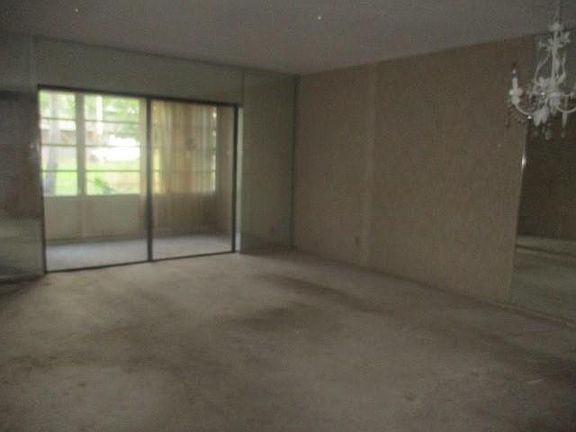 4th image of 3940 NW 42nd Avenue #113