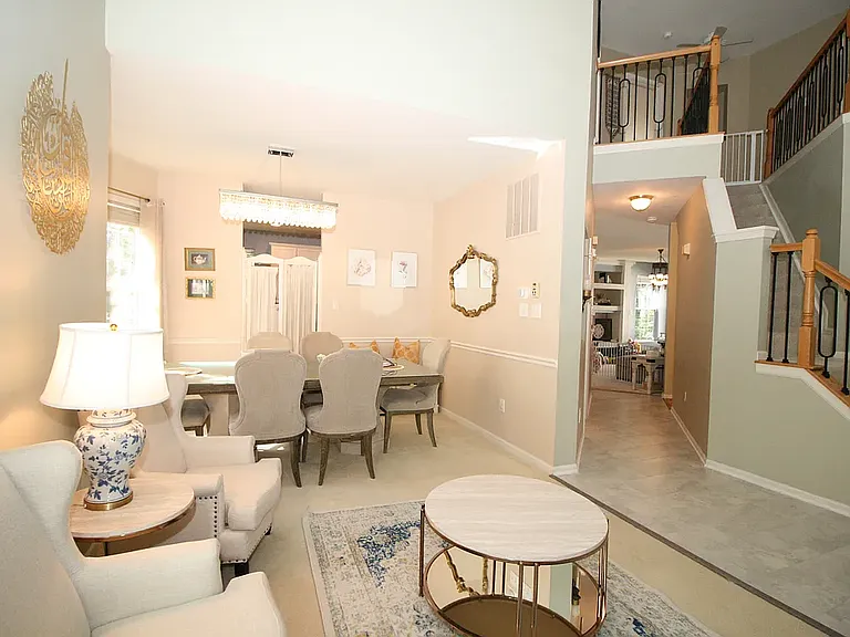 11214 Winding Brook Ln — Photo 9