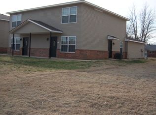 115 1/2 W Lakeview Rd, Stillwater, OK 74075