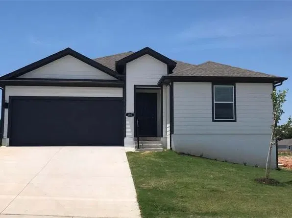 103 NW Granny Smith St, Gentry, AR
