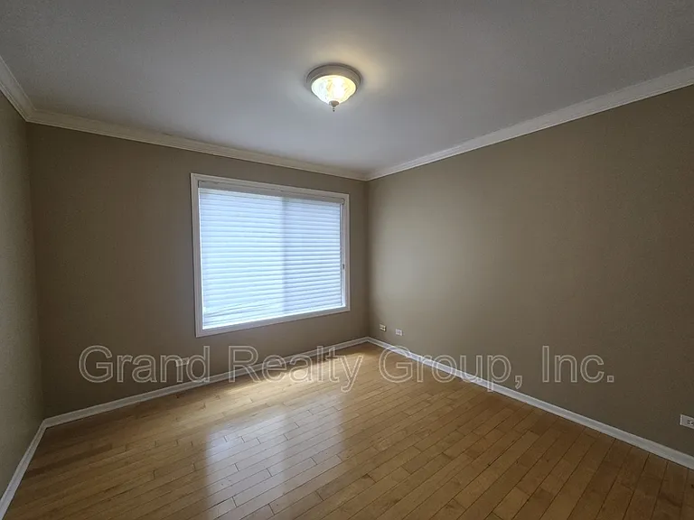 217 Lexington Ct — Photo 16