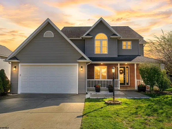 110 Summits Rdg, Morgantown, WV 26508