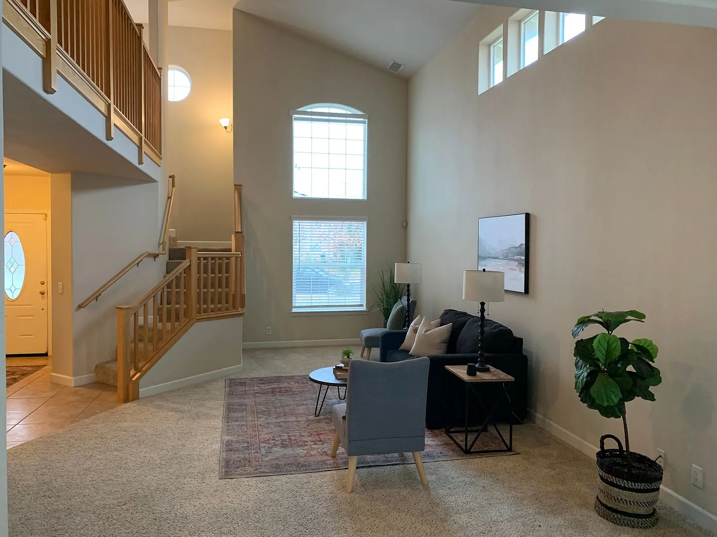 2400 sq ft home next to PV High — Photo 3