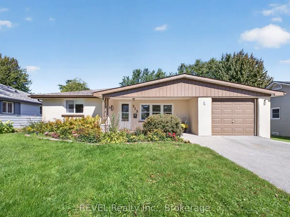 315 Park Ave W, Dunnville, ON N1A 1M7
