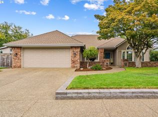 1644 Victorian Way, Eugene, OR 97401