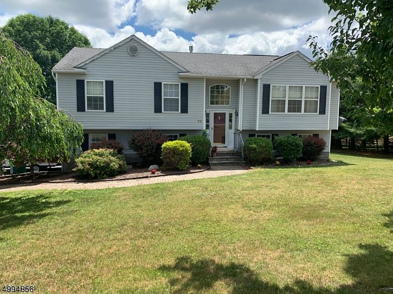 12 Matthew Dr, Wantage, NJ 07461 Zillow