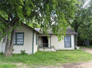 212 E 8th St, Ferris, TX 75125