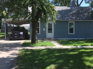 713 W 7th St, Grand Island, NE 68801