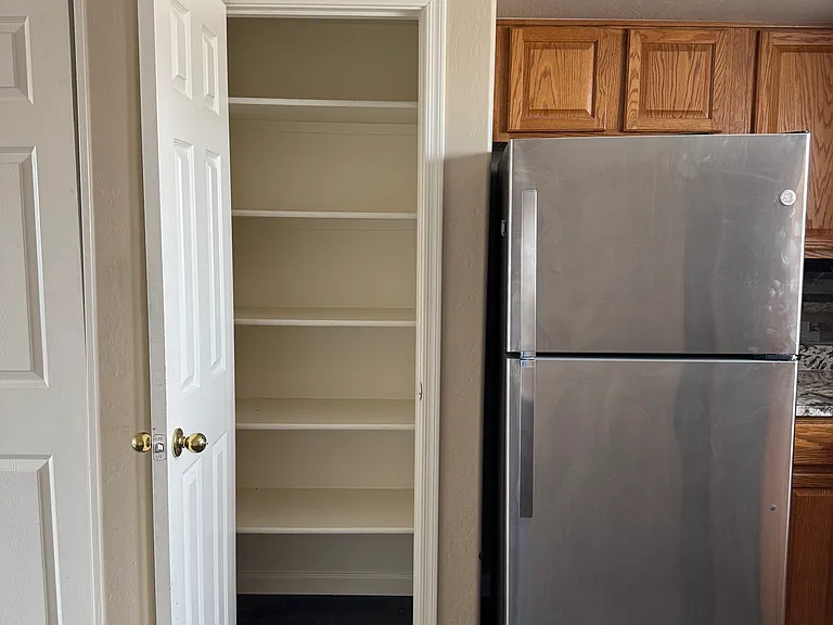 1574 E 28th Ave #2 — Photo 3