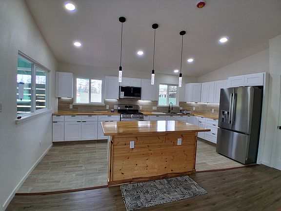 4th image of 16-2097 Orchid Dr