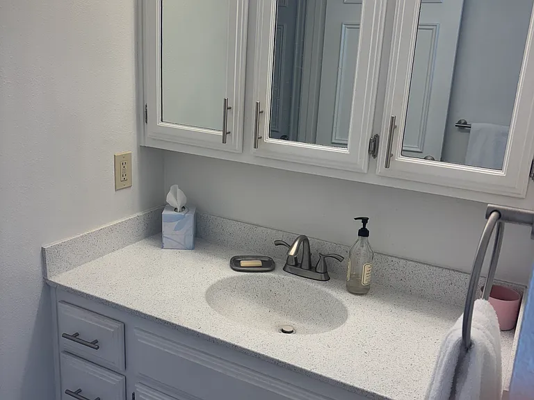 6913 Creekside Ln — Photo 20