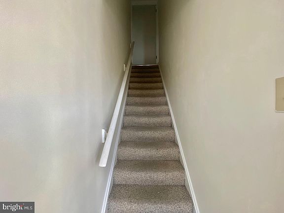 4th image of 720 Penn Ave Floor 2