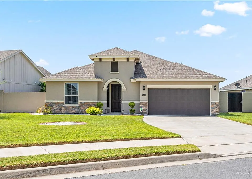 14224 Amistad Cir