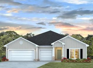 168 E Gray Owl Dr, Freeport, FL 32439