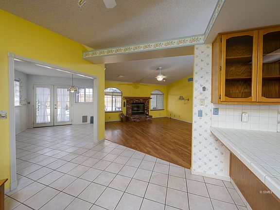 2nd image of 128 Kathy Ave