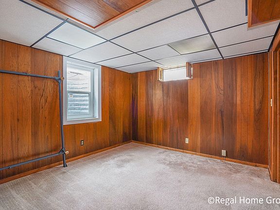 5th image of 1625 Sibley St NW