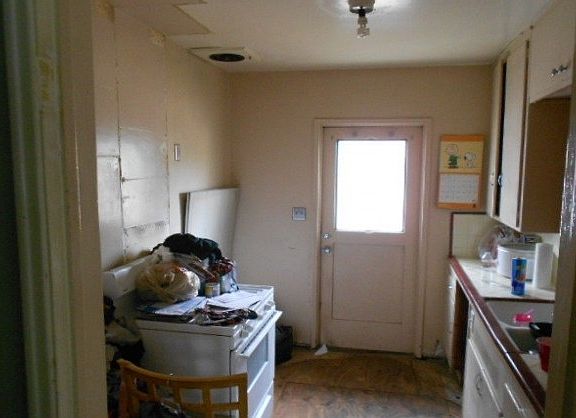 3rd image of 5648 Adele Ave