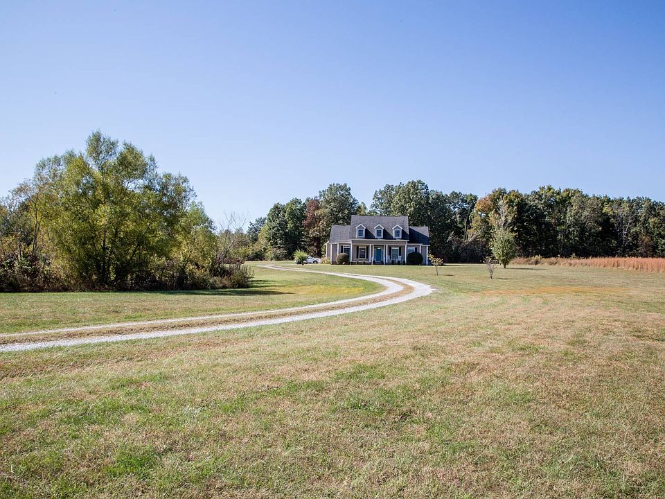 1st image of 155 Spenser Ln