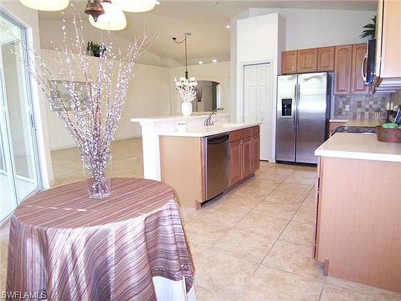 5th image of 9150 Spanish Moss Way Unit 721
