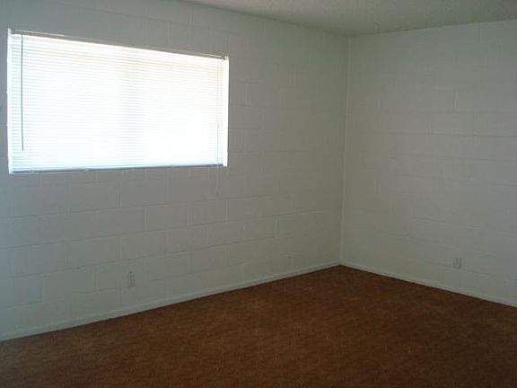 4th image of 625 S Royal Crest Cir Unit 24