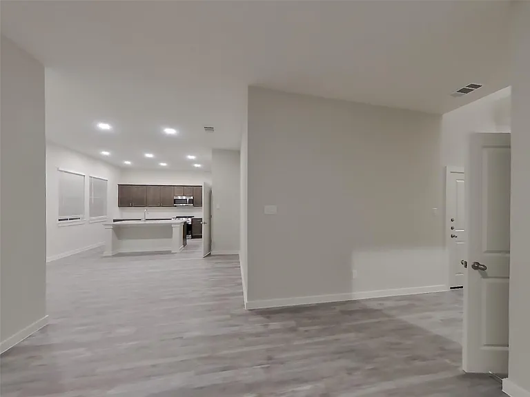 22705 Terrazzo Dr — Photo 2