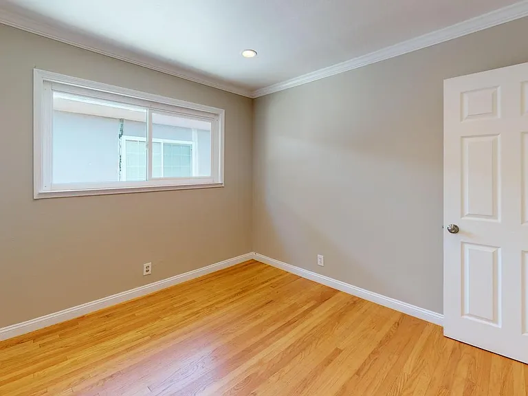 1618 King St — Photo 11