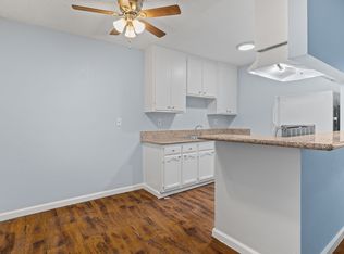 927 Daisy Avenue, Long Beach, CA 90813