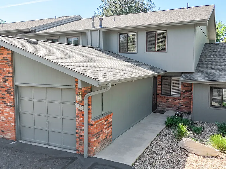 1404 Adriel Dr — Photo 31