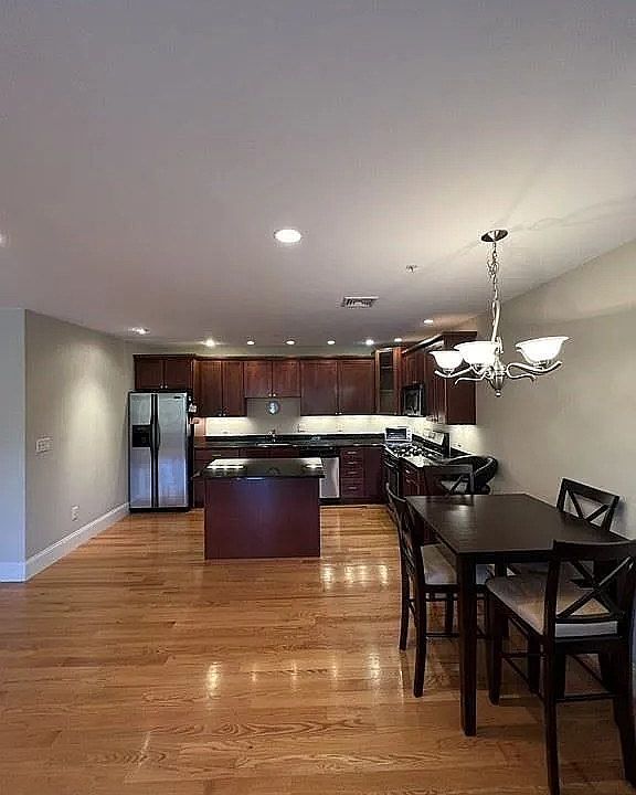 1st image of 87 Franklin St Unit 203