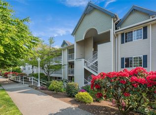 509 1st St APT 205, Snohomish, WA