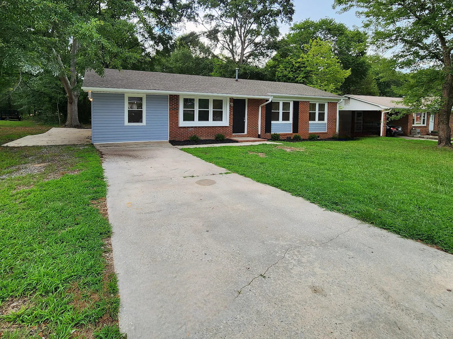 4 bed, 1600 sqft, $1,695 — Photo 2