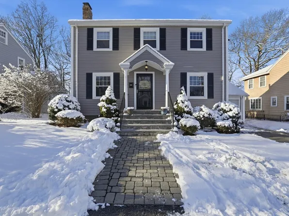 104 Gulliver St, Milton, MA 02186