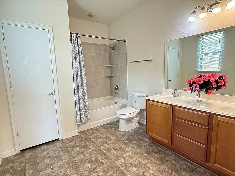 22414 Auburn Valley Ln — Photo 31