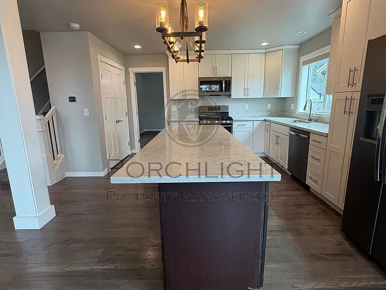 2102 Snowbush St — Photo 16