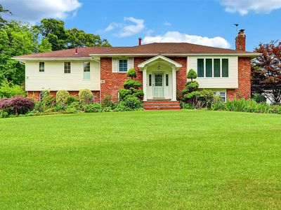 18 Pashen Place, Dix Hills, NY, 11746