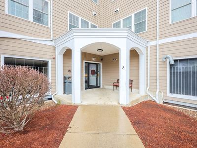 8 Walnut St Unit 209, Peabody, MA, 01960