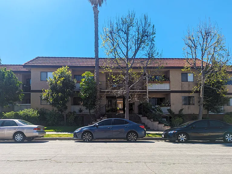 800 Orange Grove Avenue — Photo 9