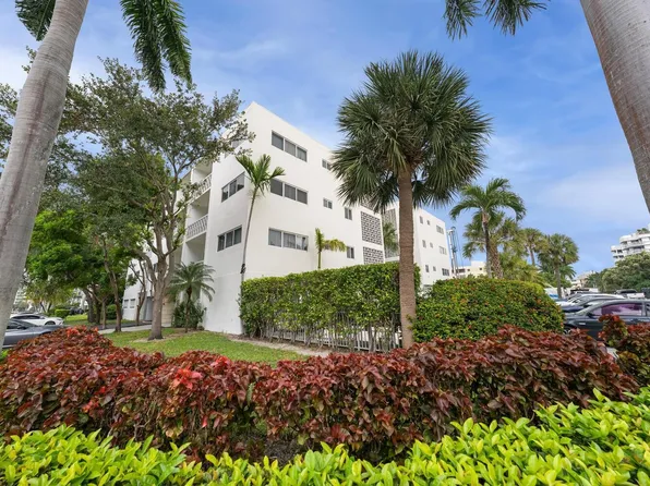 10001 W Bay Harbor Drive #203, Bay Harbor Islands, FL 33154