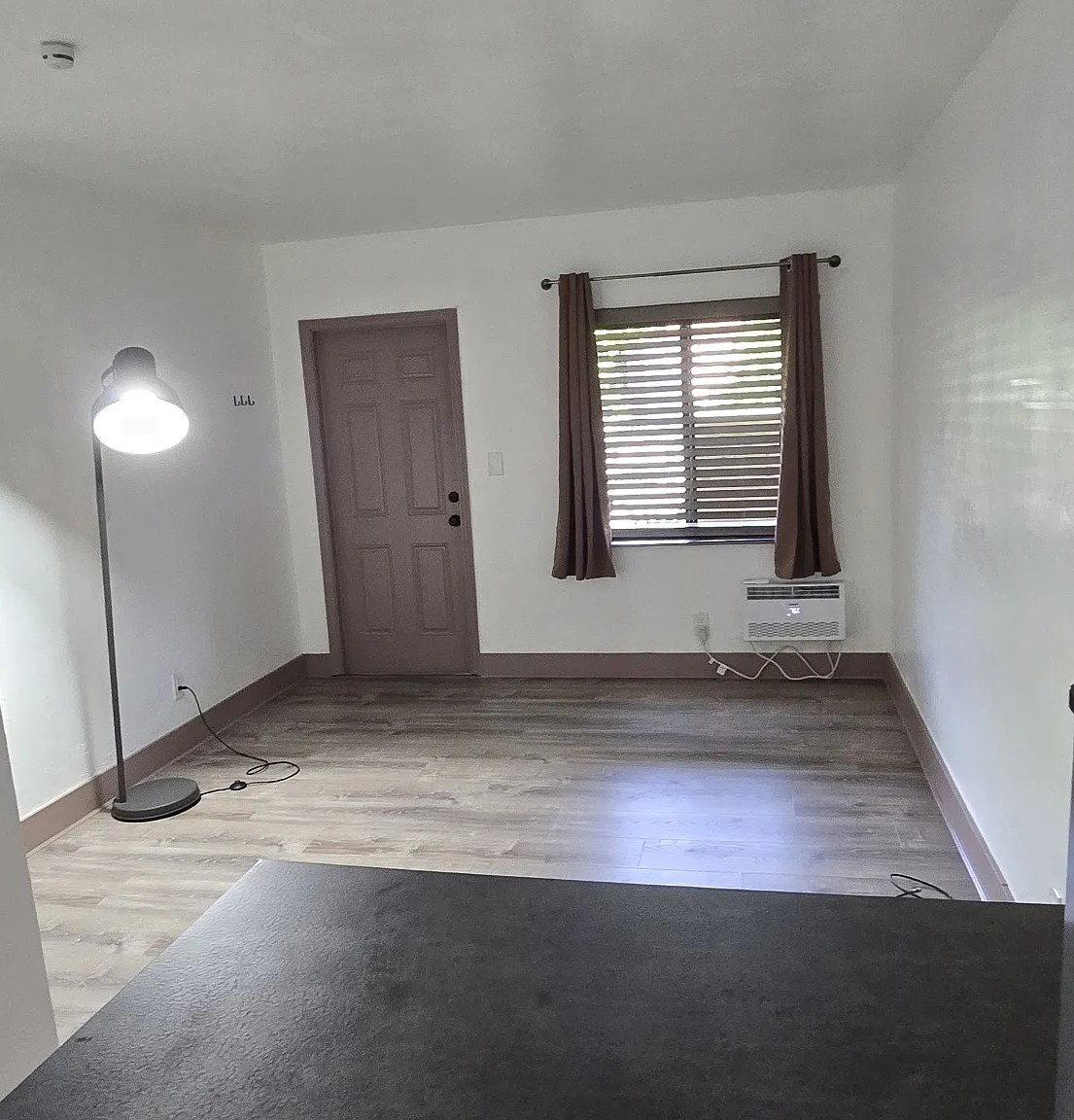 515 S 20th Ave — Photo 4