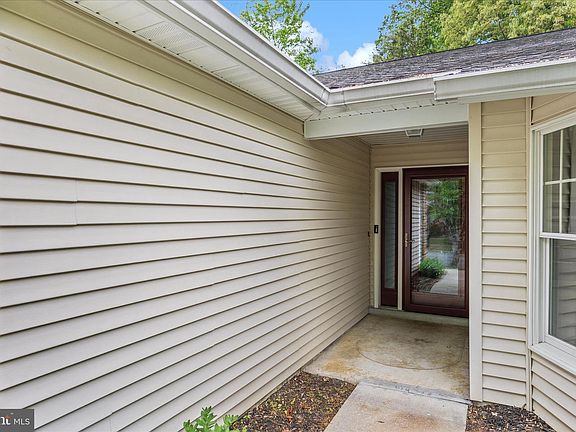 5th image of 2550 Golfers Ridge Rd