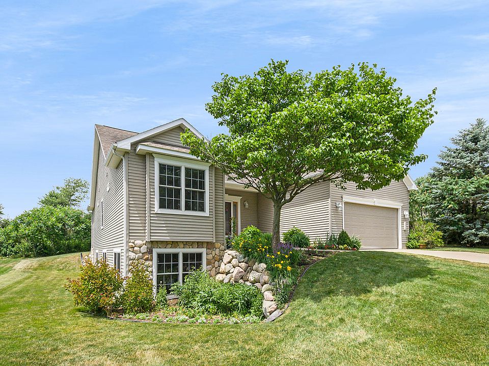 1st image of 3869 Old Savannah Dr