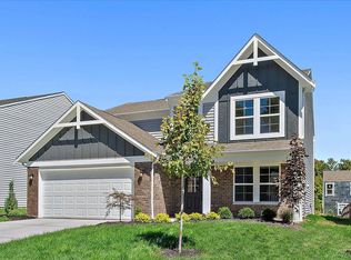 4046 Silverstone Ln, Batavia, OH 45103