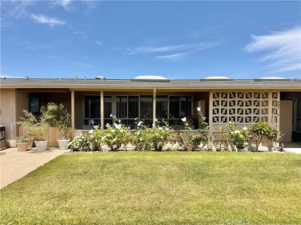 1690 Interlachen Rd APT 42I, Seal Beach, CA 90740