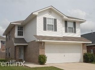 19438 W Lake Village Dr, Gulfport, MS 39503