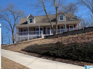 414 Poplar Rdg, Alabaster, AL 35007