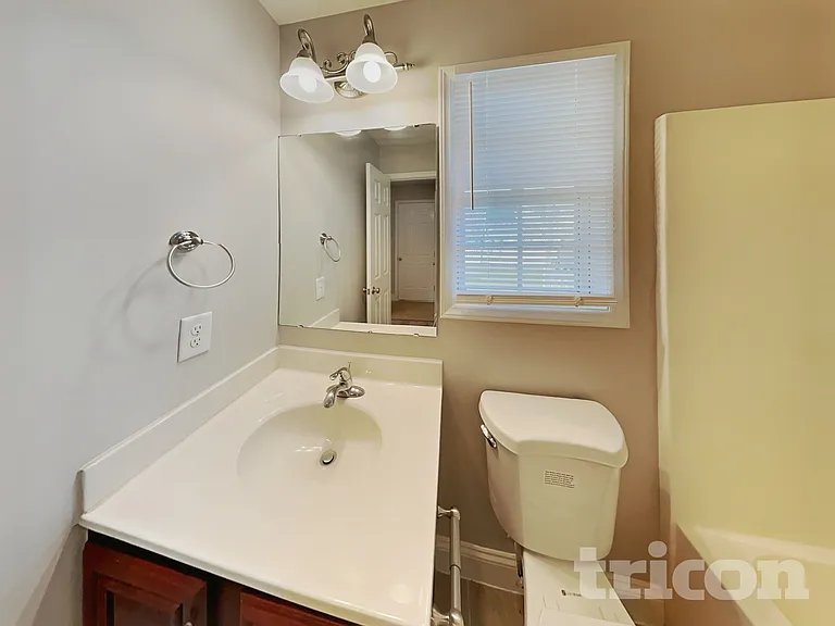 15 Summerseat Way — Photo 15