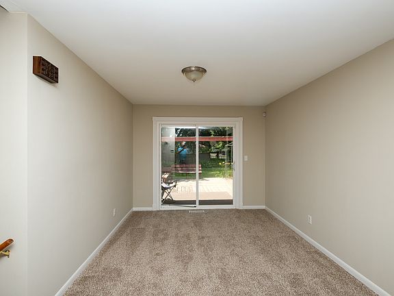 4th image of 1011 Palau Pkwy